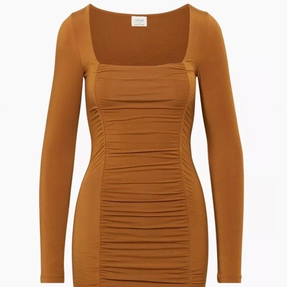 Aritzia Dresses & Skirts - NWT Aritzia Wilfred Lydia Dress - Brown/Orange